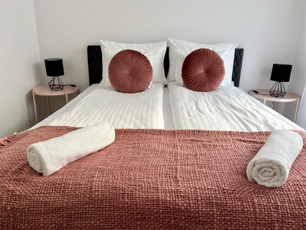 Mathias Premium Apartments Сегед Экстерьер фото